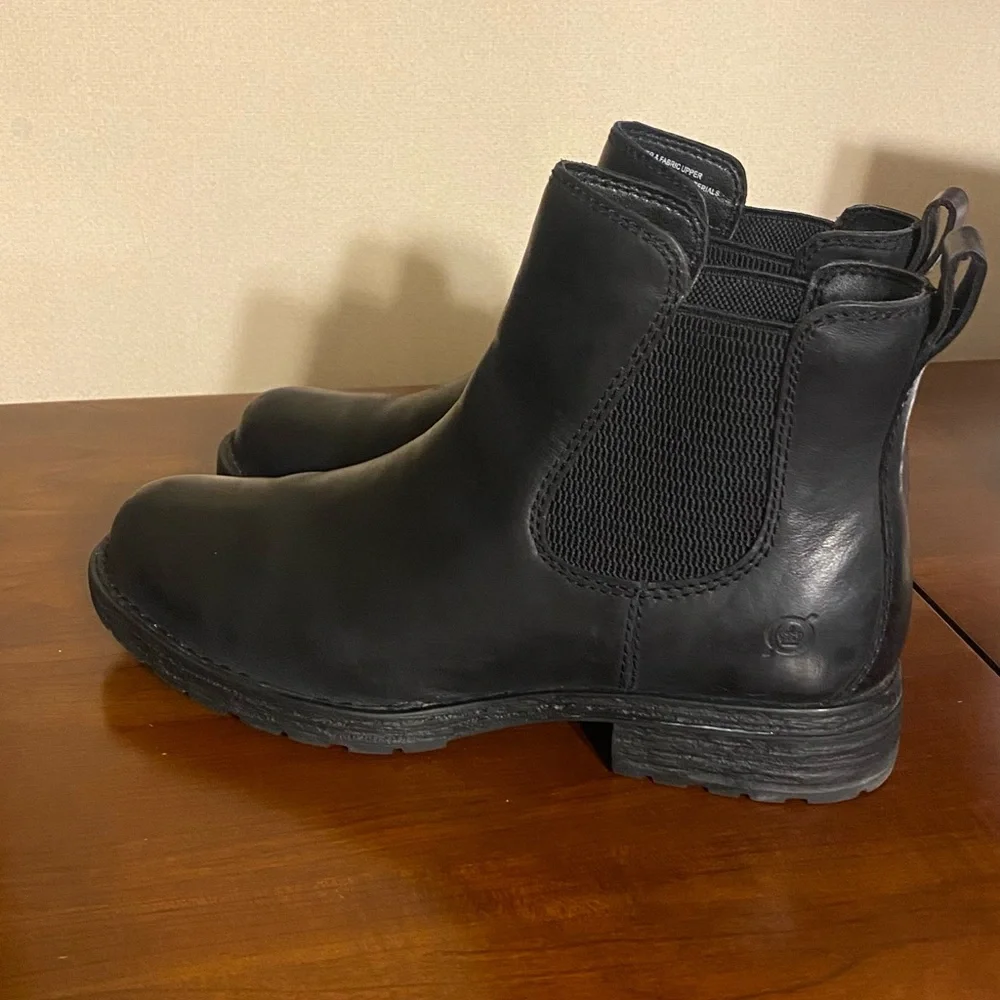 Born Black Chelsea Boots 8.5
